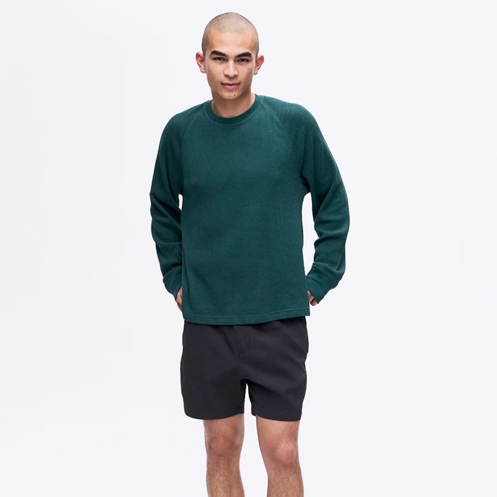 Outdoor Voices Medium Waffle Knit Long Sleeve Raglan Shirt Green